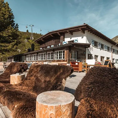 Alpenblick Bergrestaurant & Szálloda