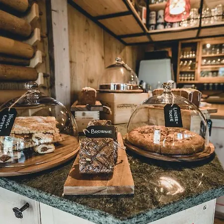 Alpenblick Bergrestaurant & מלון