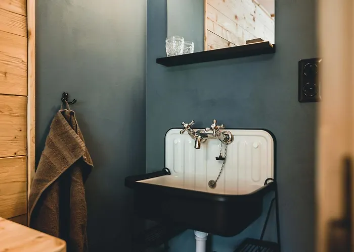 Alpenblick Bergrestaurant & Hotel *